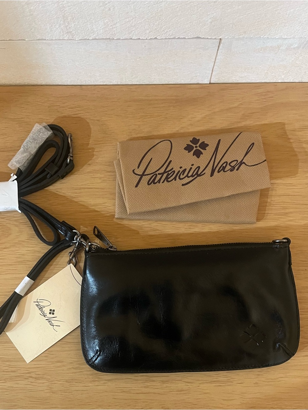 Patricia Nash Laurina Leather Crossbody with Wristlet Strap New with Tags